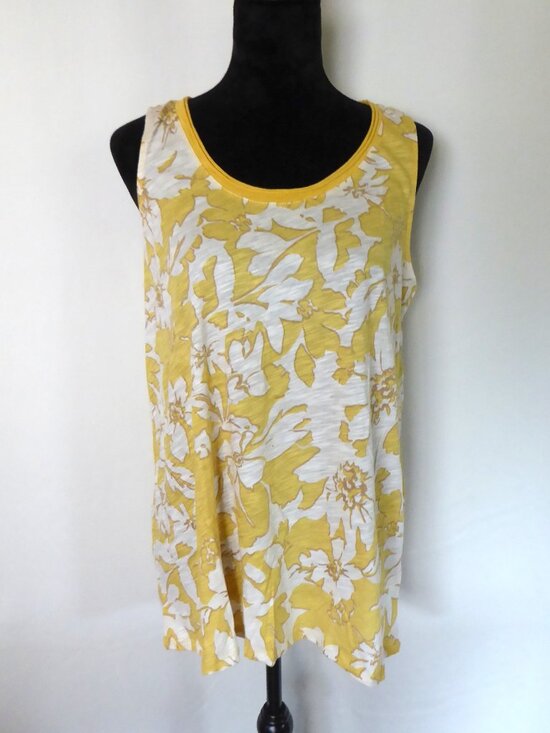 Sonoma Tops - SONOMA BRAND YELLOW OCHRE WHITE FLORAL TANK TOP LARGE